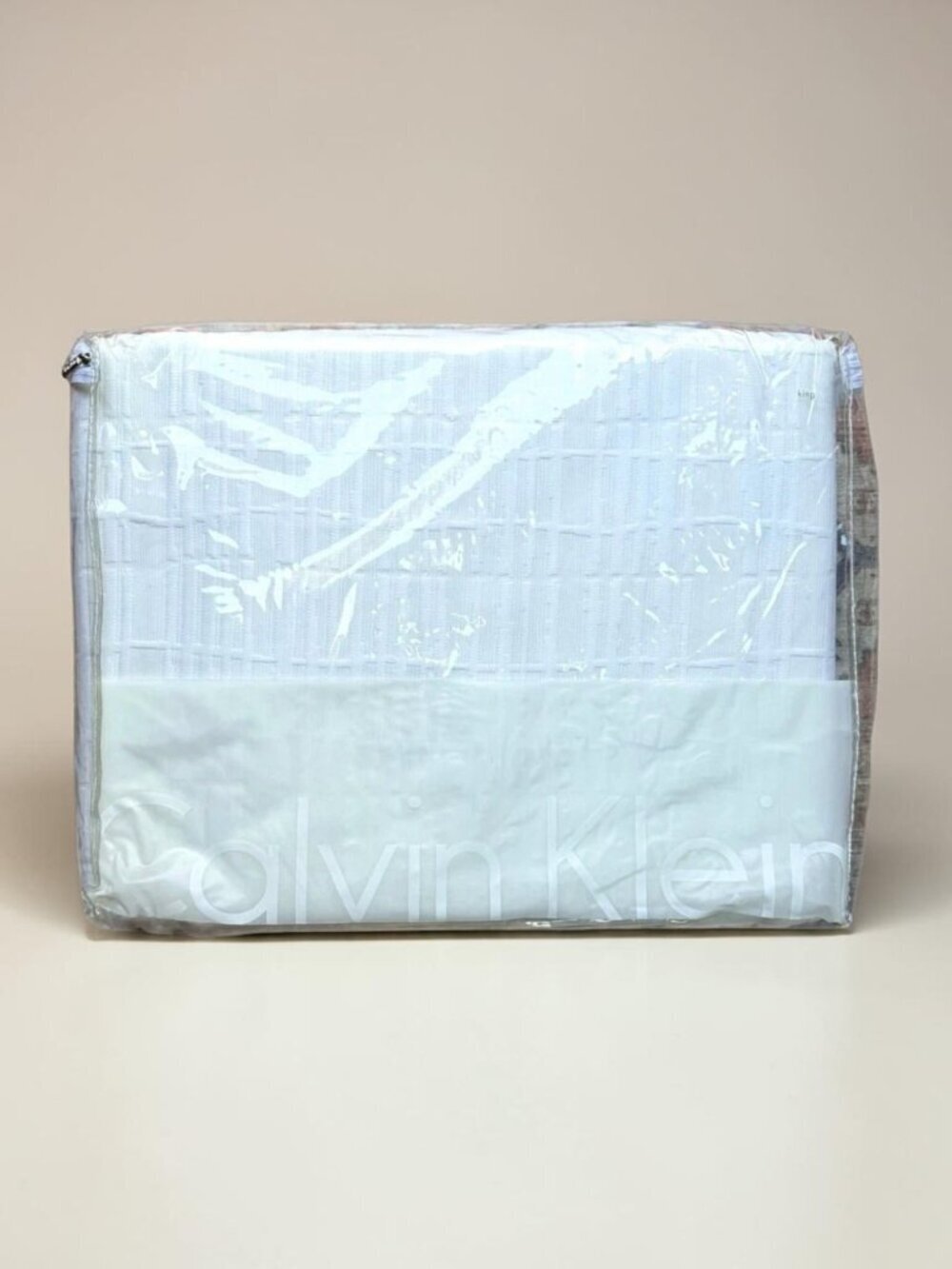 Calvin Klein Jagged Grid King Coverlet White Textured Cotton NIP Portugal Hotel